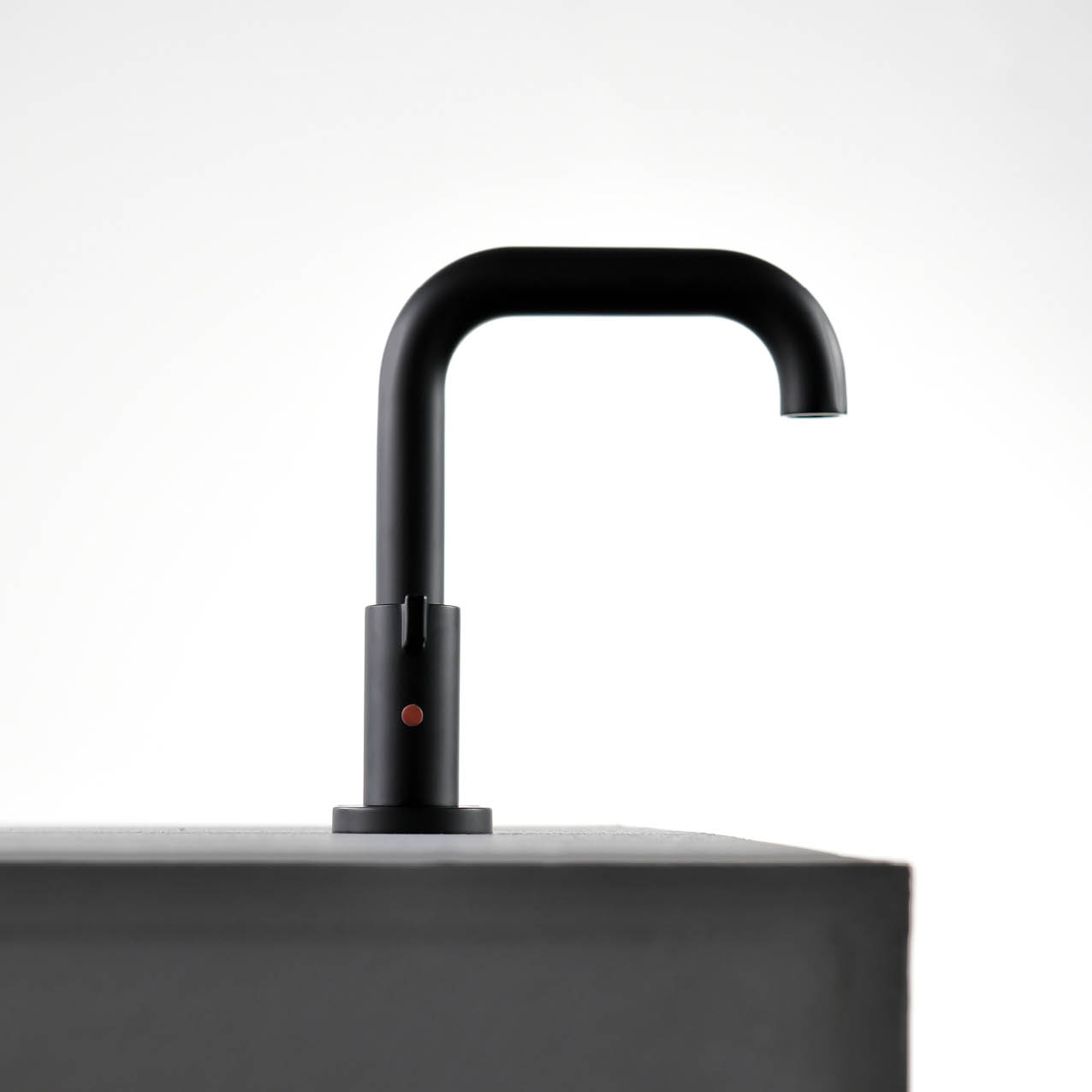 SLY Hot Sells Luxury Bathroom Wash Basin Faucets