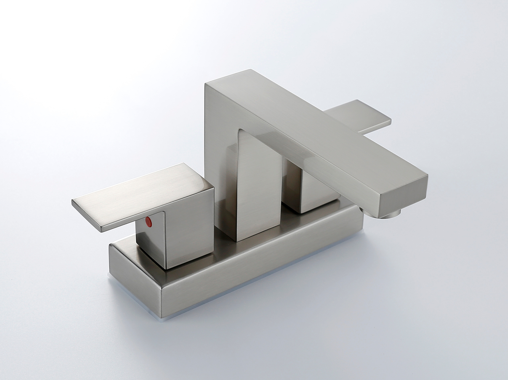 wall mounted bathroom faucet