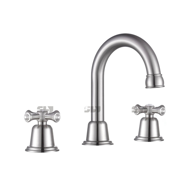 SLY Double Handle Faucets Are Used in Bathrooms