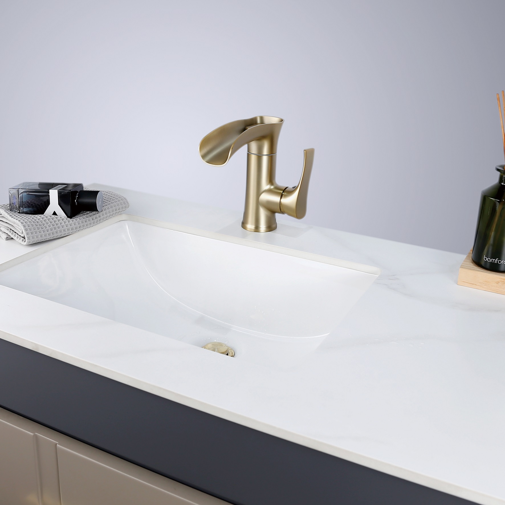 SLY Brass Rose Gold Waterfall Design Bathroom Sink Deck Mounted Single Hole Wash Hand Basin Mixers And Taps Faucet