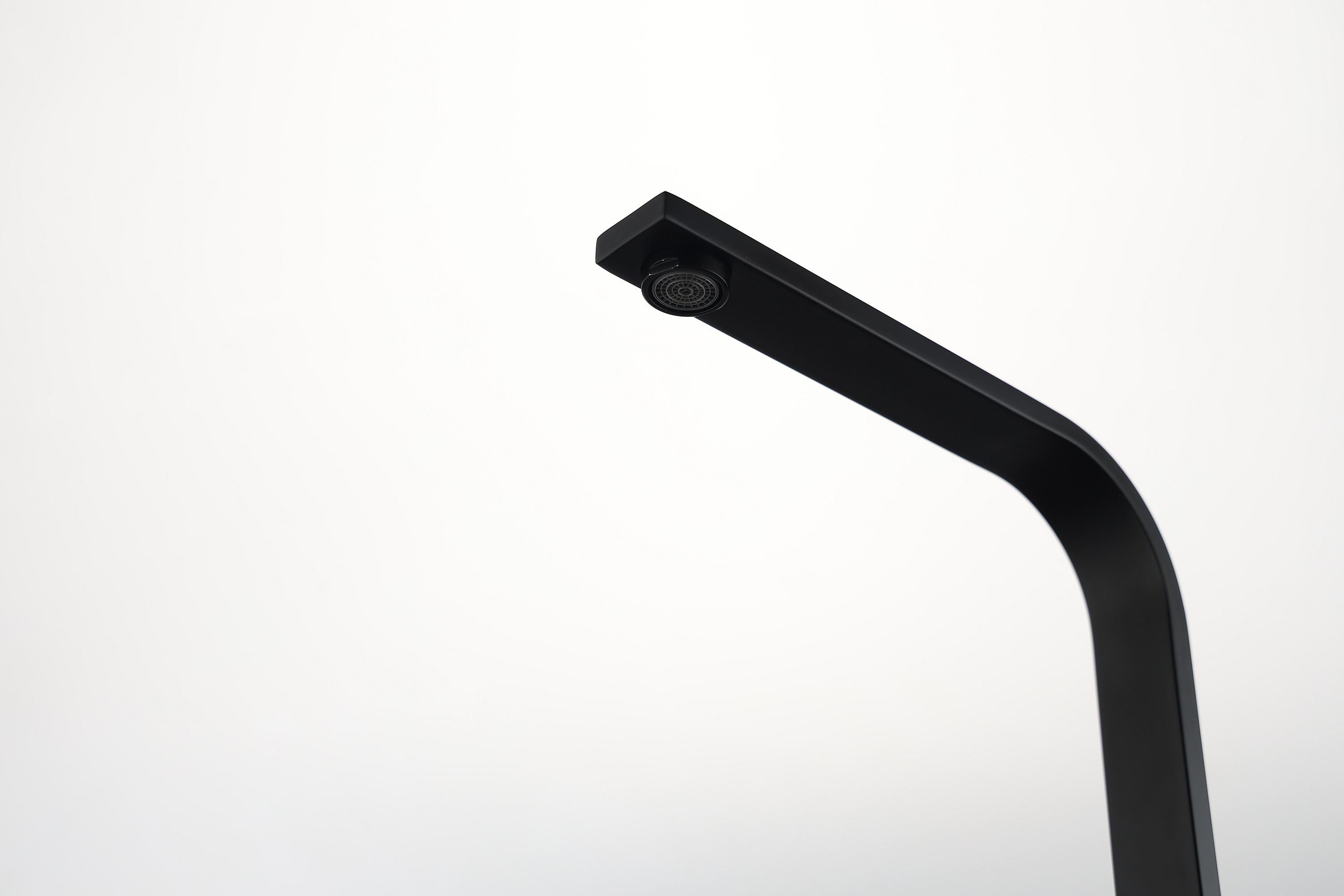 Single Handle Kitchen Sink Faucet