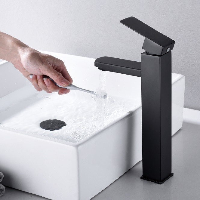 SLY Brass Matte Black Single Handle Brass Basin Faucet Decked Mounted Cold Hot Water Tap Bathroom